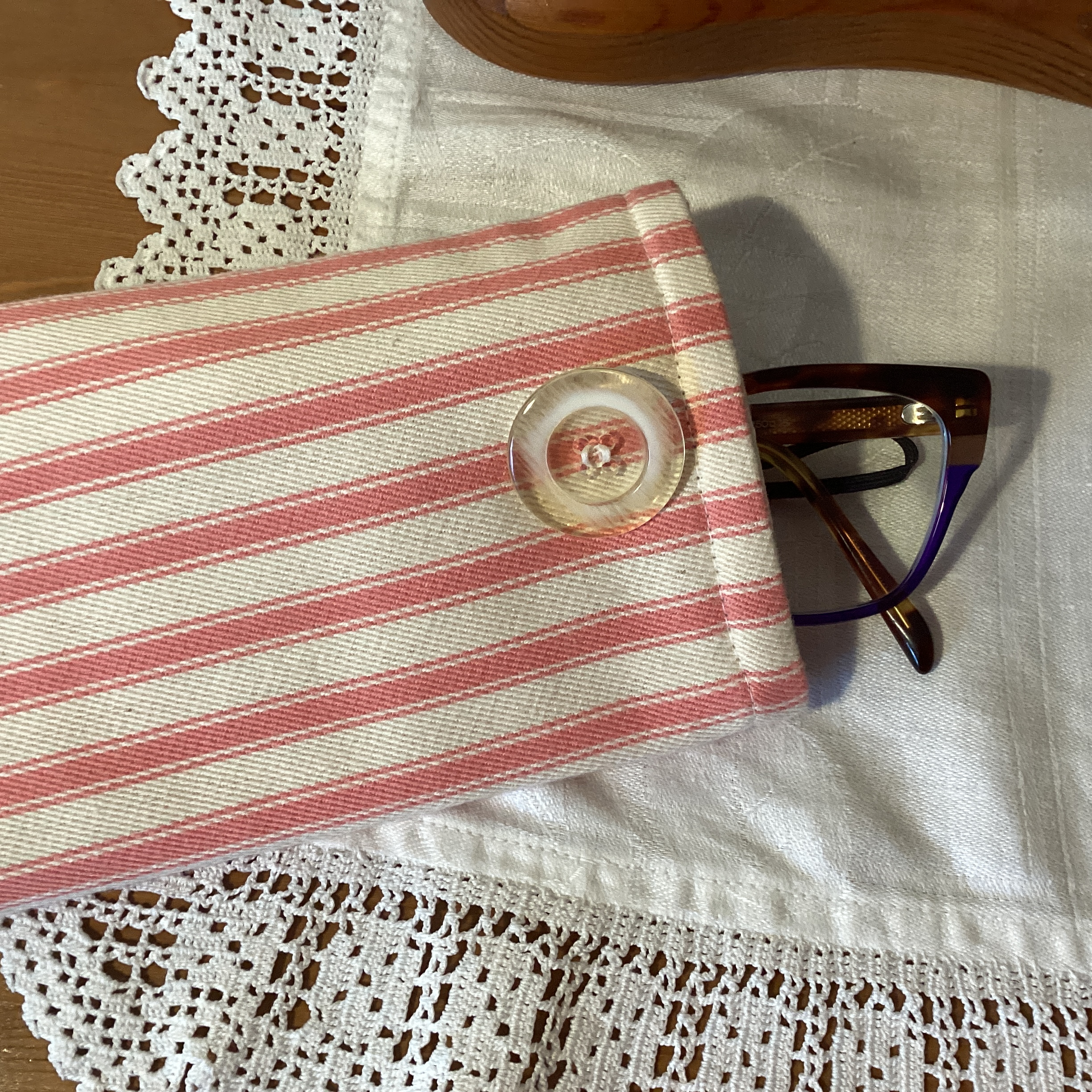 Glasses Case - pink and beige stripe