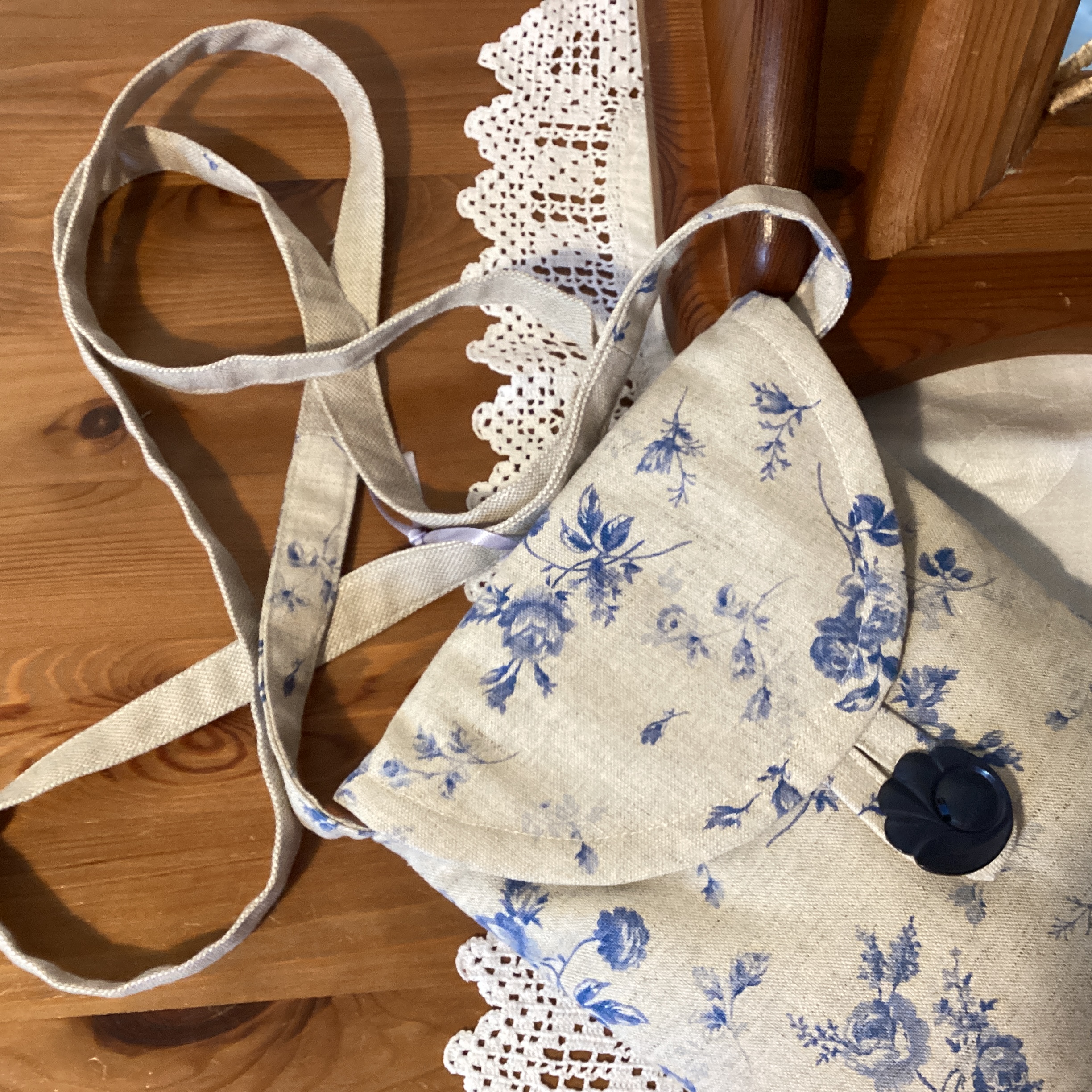 Cross Body Bag - blue floral linen