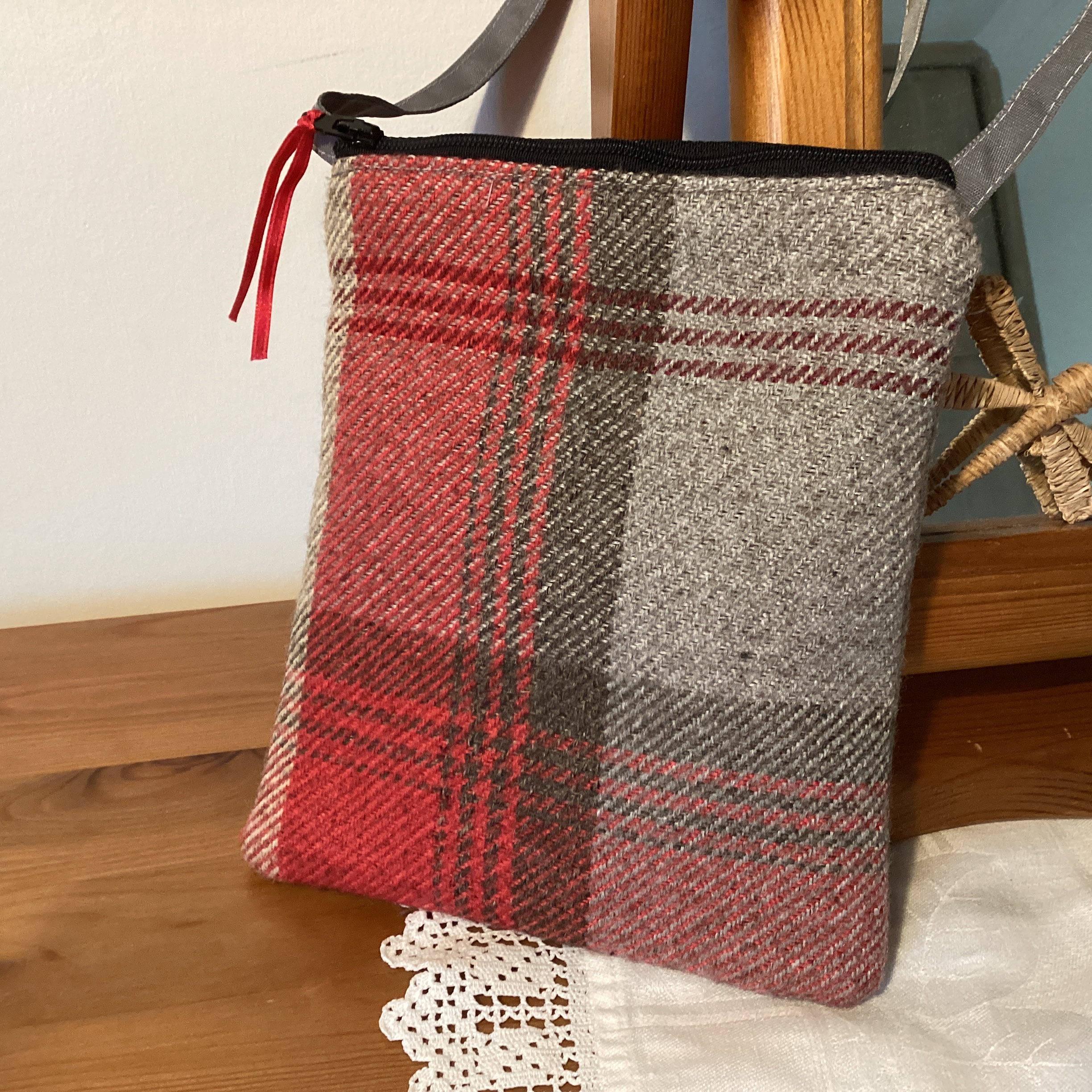 Cross Body Bag - red tartan