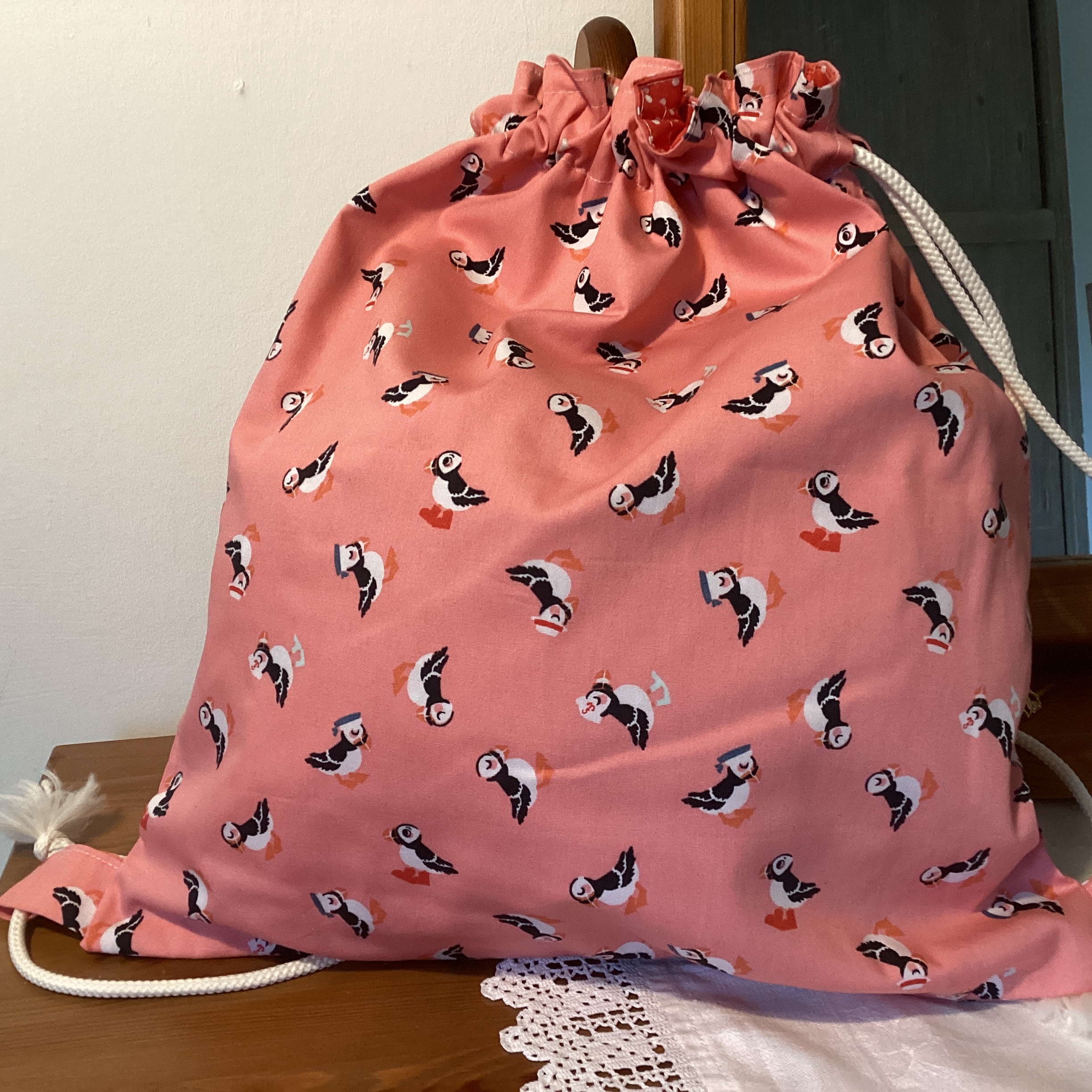 Backpack - puffins