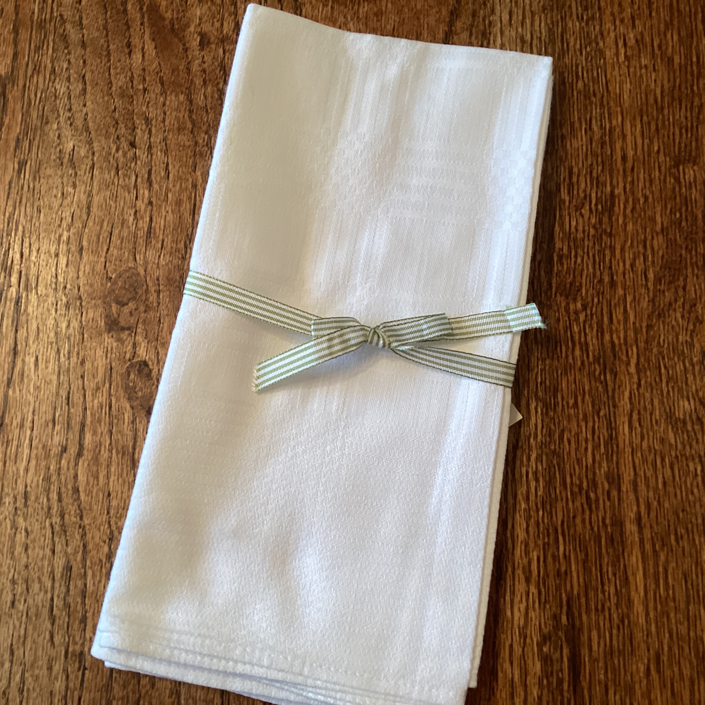 Vintage Serviettes - white