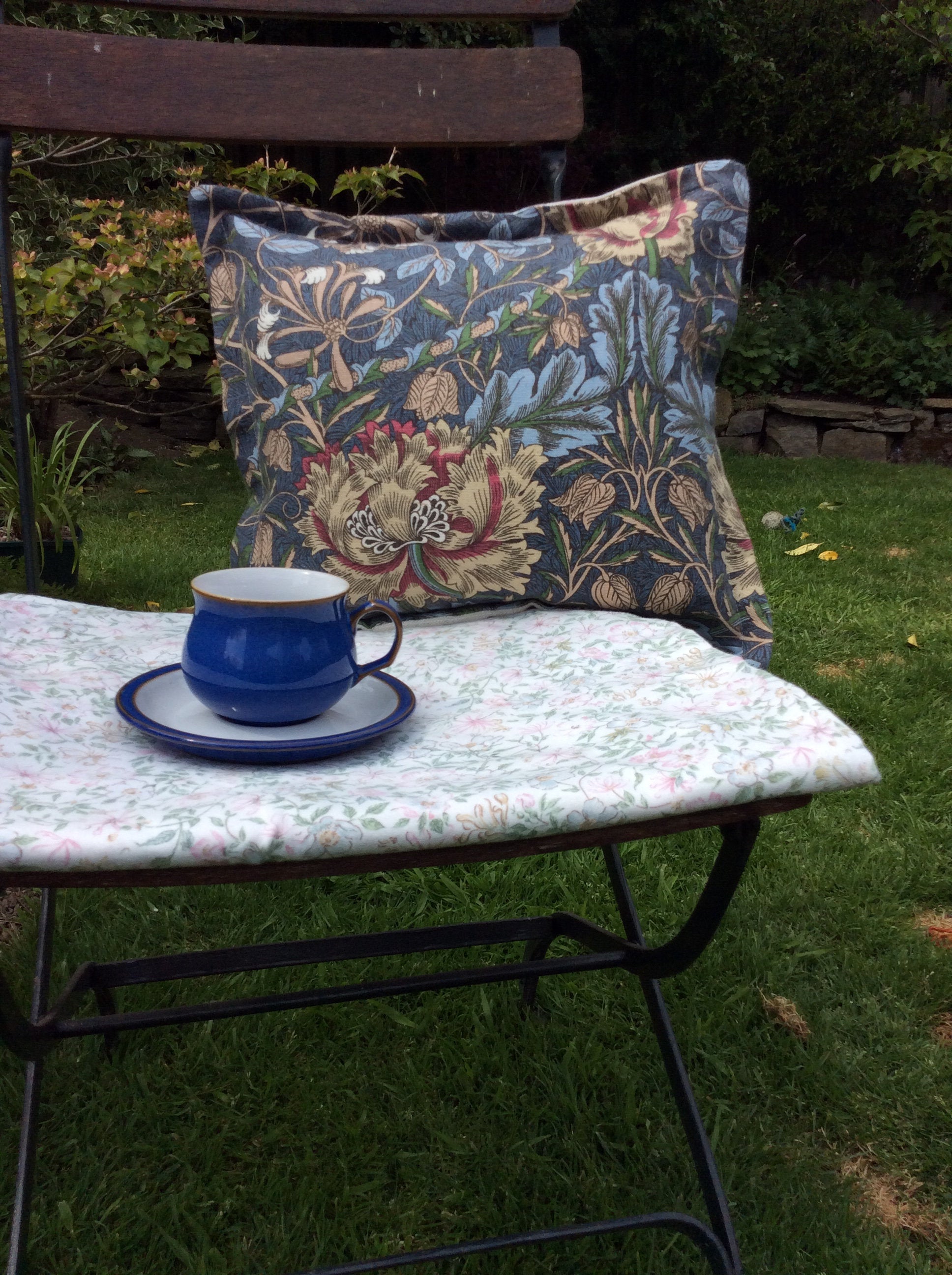 Cushion - Liberty fabric William Morris